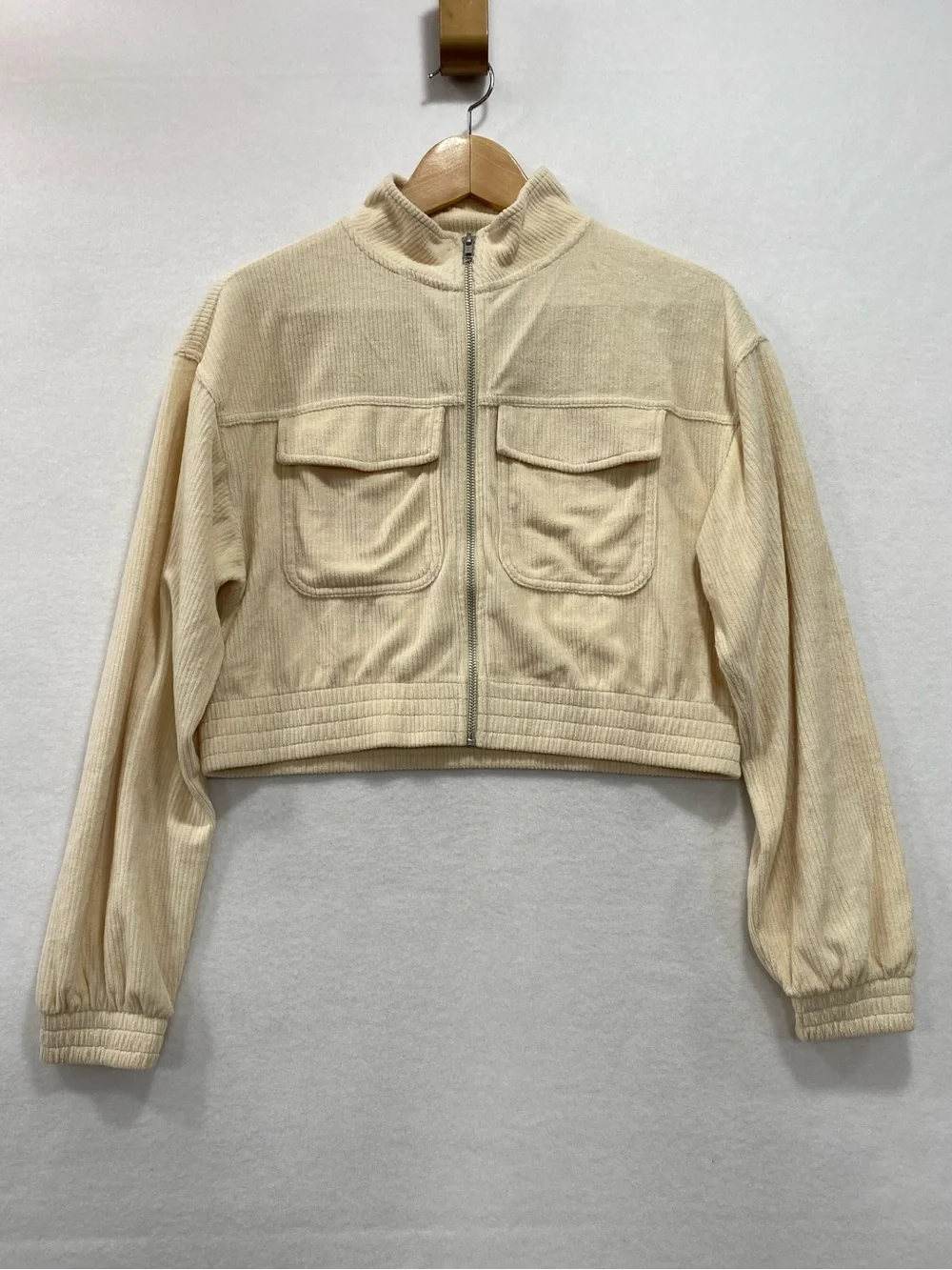 Aerie Cream Cropped Corduroy Zip Up Jacket XS Utility Mock Neck Fall Staple
